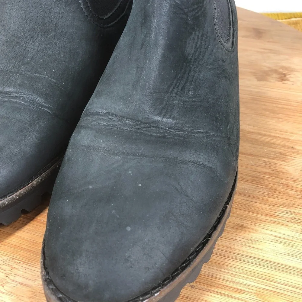 Thursday Boots Legend Womens size 9 shoes black leather slip on chelsea boots